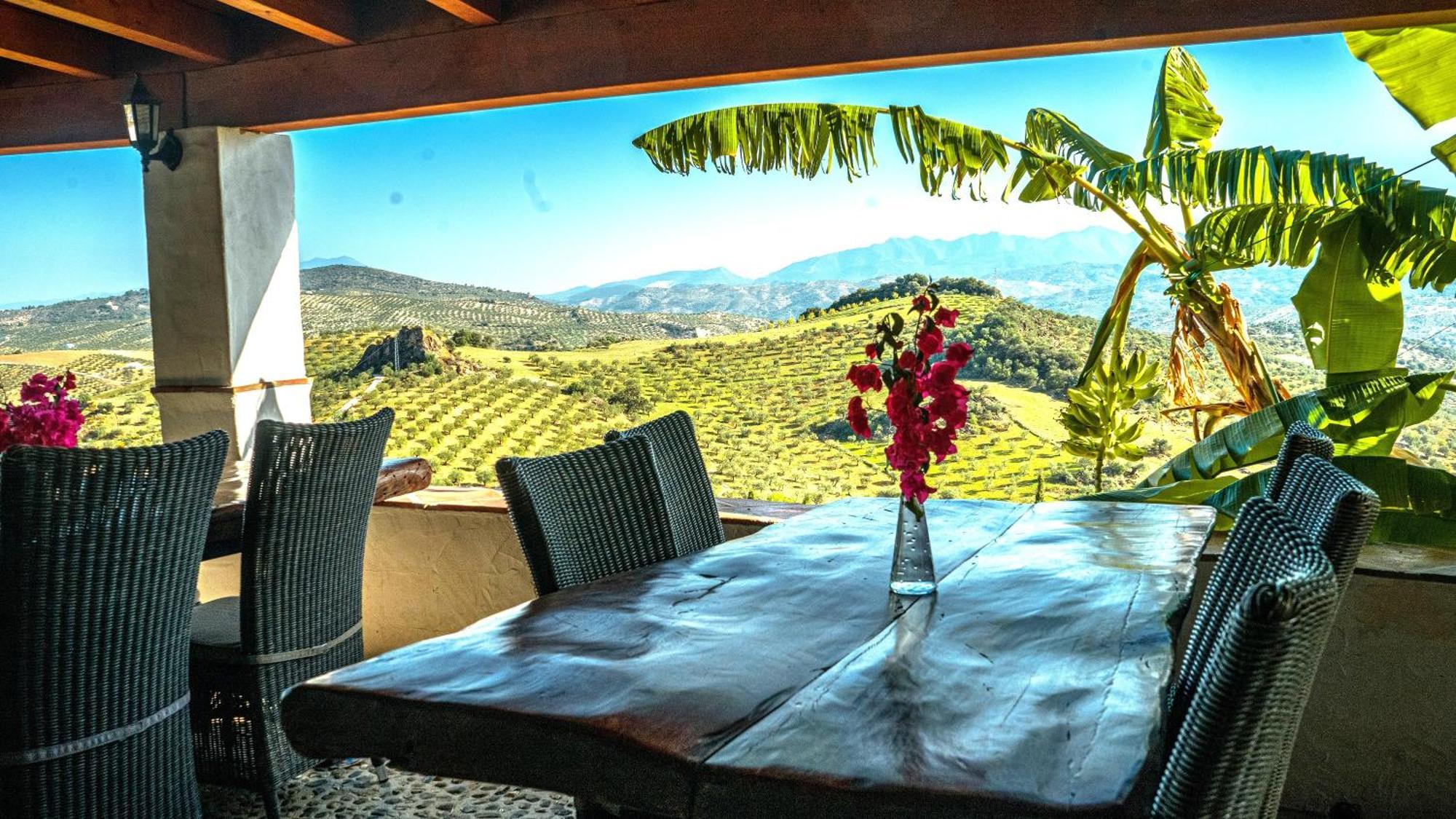Rural Cottage, With Pool & Optional Private 6 Guests Jacuzzi Tolox Exteriér fotografie