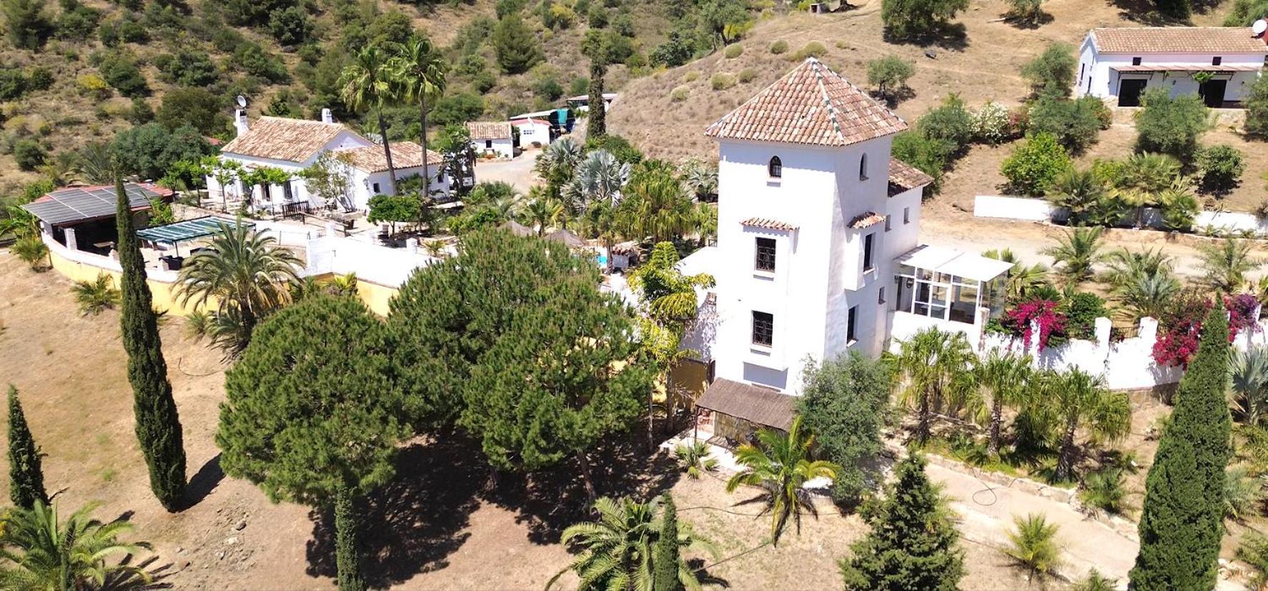 Rural Cottage, With Pool & Optional Private 6 Guests Jacuzzi Tolox Exteriér fotografie