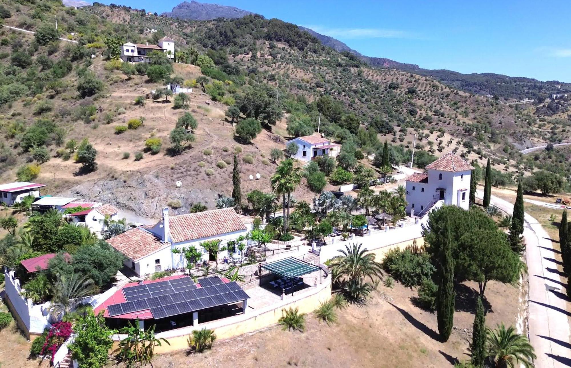 Rural Cottage, With Pool & Optional Private 6 Guests Jacuzzi Tolox Exteriér fotografie