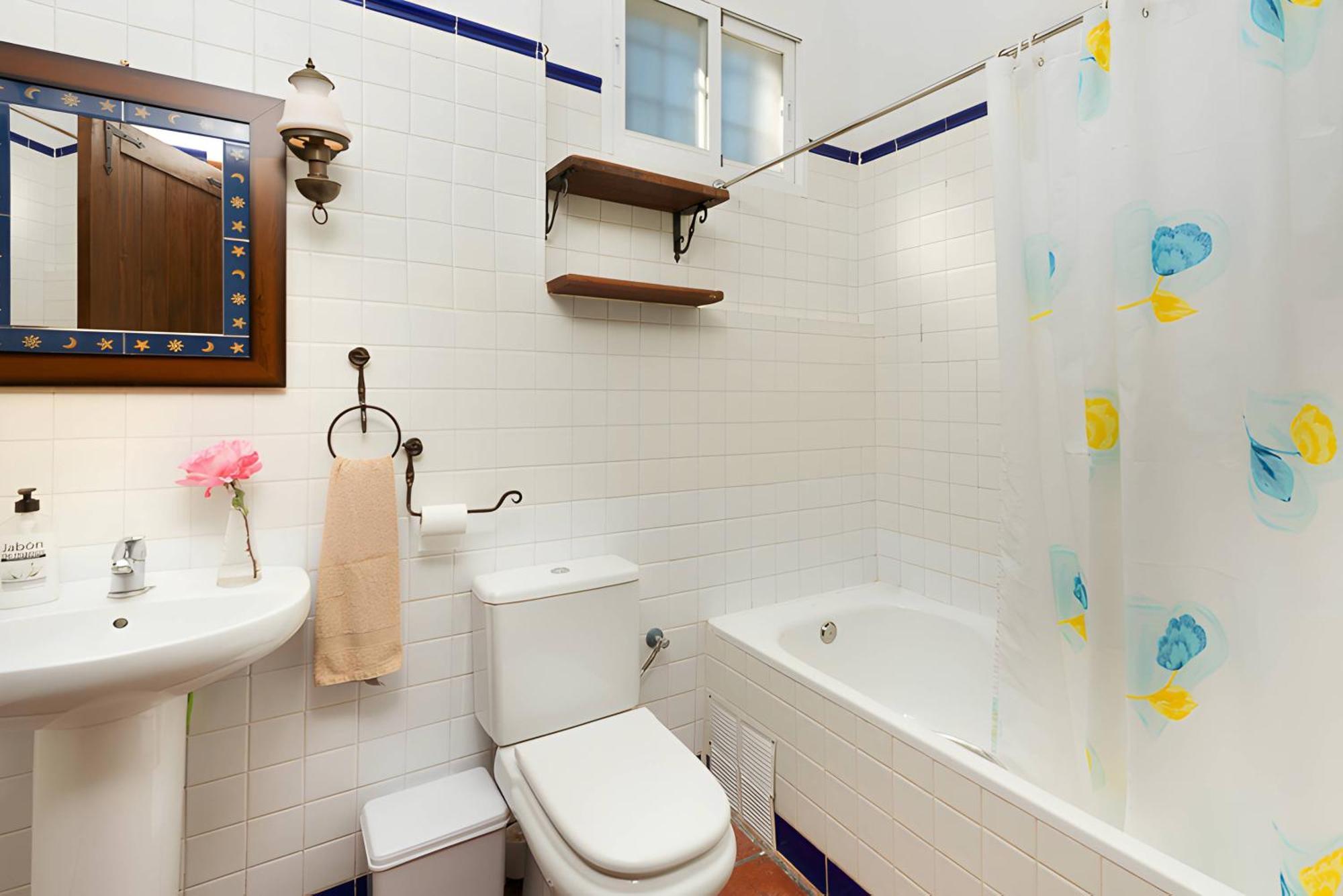 Rural Cottage, With Pool & Optional Private 6 Guests Jacuzzi Tolox Exteriér fotografie